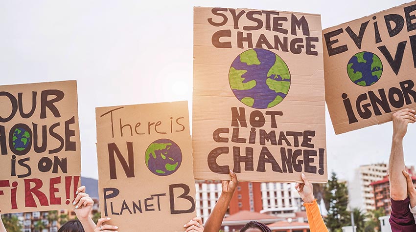 Viele Demonstrationen fordern eine Veränderung in der Gesellschaft. © Shutterstock, DisobeyArt