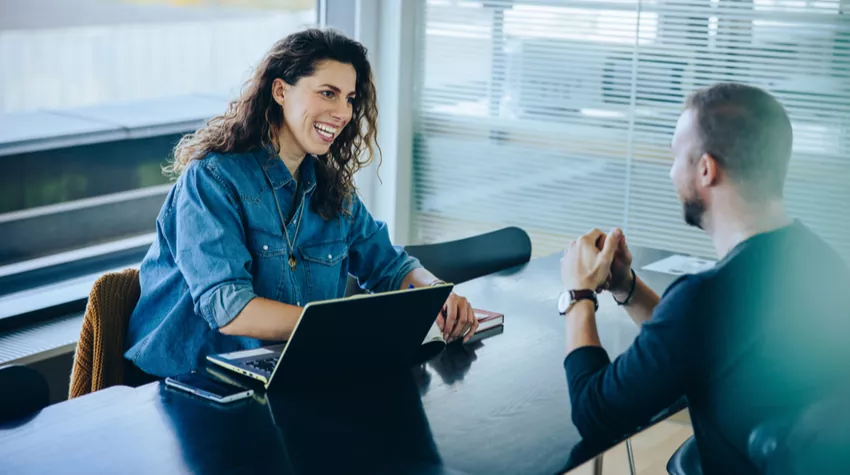 Für das Employer Branding kann das Modell der Selbstorganisation eine wichtige Rolle spielen. © Shutterstock, Jacob Lund