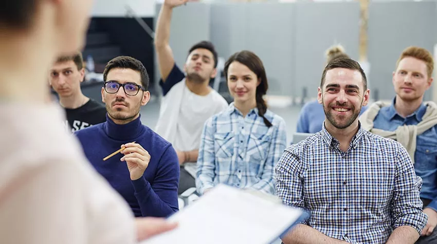 Der Ausbildungslehrgang zur Sifa dauert etwa zwei Jahre. © Shutterstock, Pressmaster